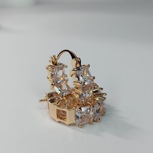 Elegant Gold and Crystal Earrings